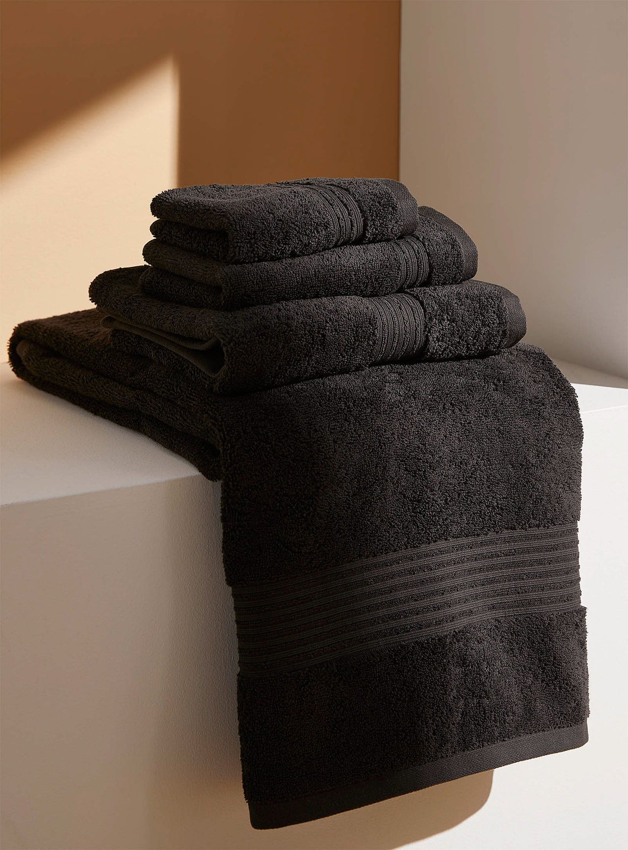Airy cotton towels