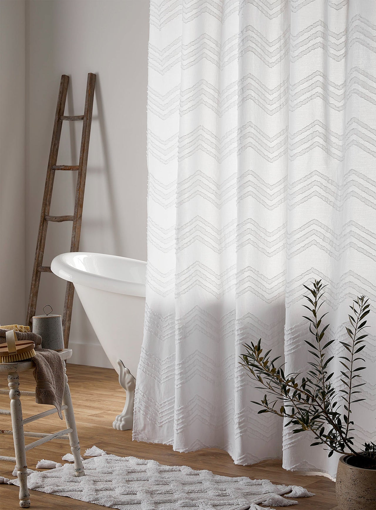 Zigzags shower curtain
